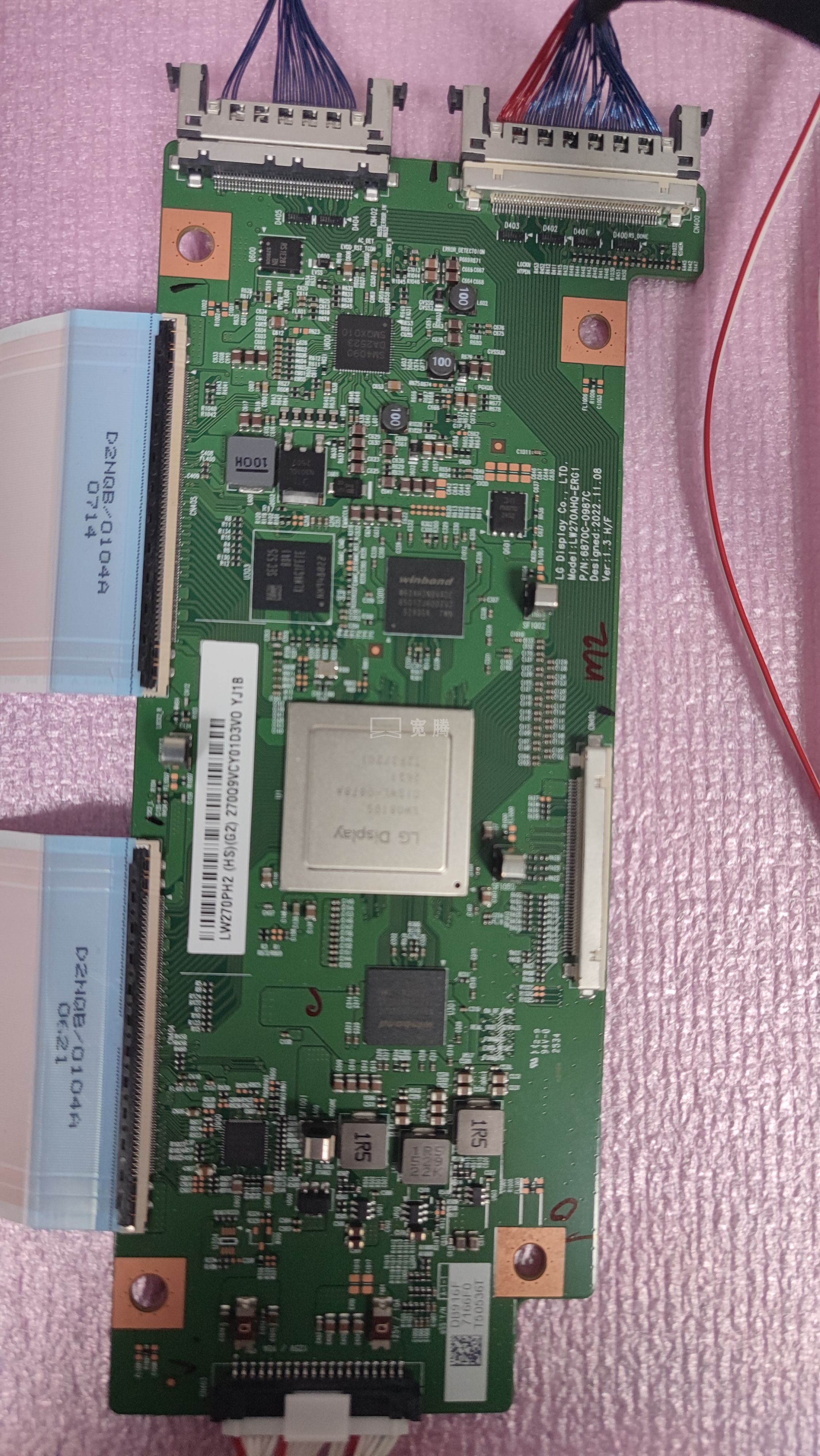 LW270PHB-HTM1